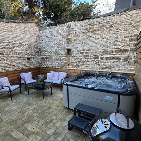 Maison En Pierre Avec Jacuzzi * Caen
